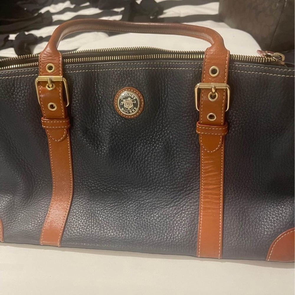 Dooney & Bourke Purse